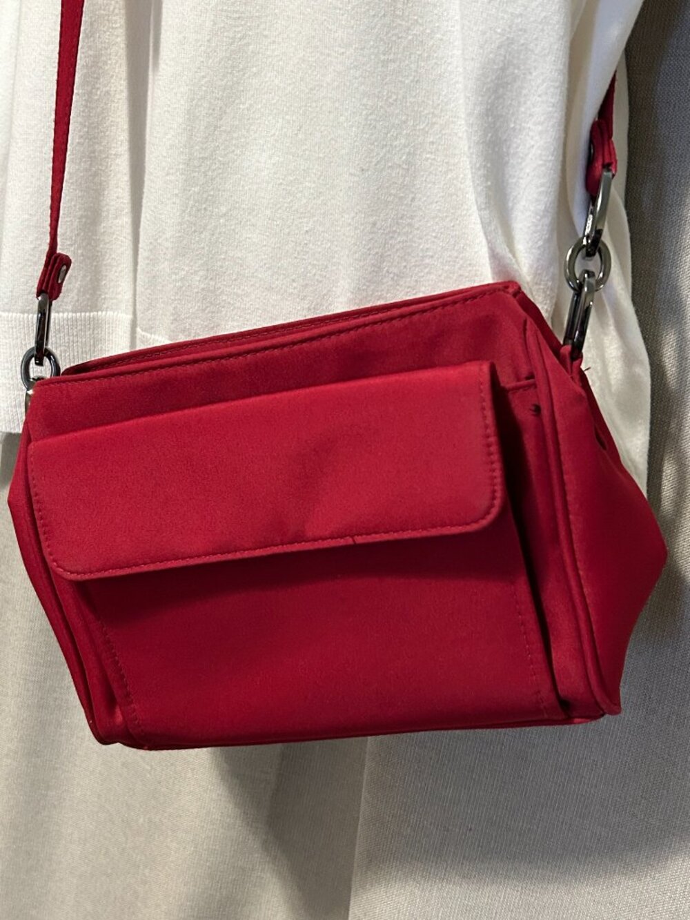 Red Travel Cross Body Wallet Bag